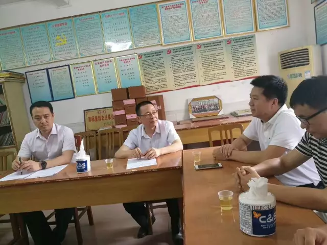  履行社会责任，助力精准扶贫——尊龙抖圈 - 为du而生走进龙门县石前村 (图8)